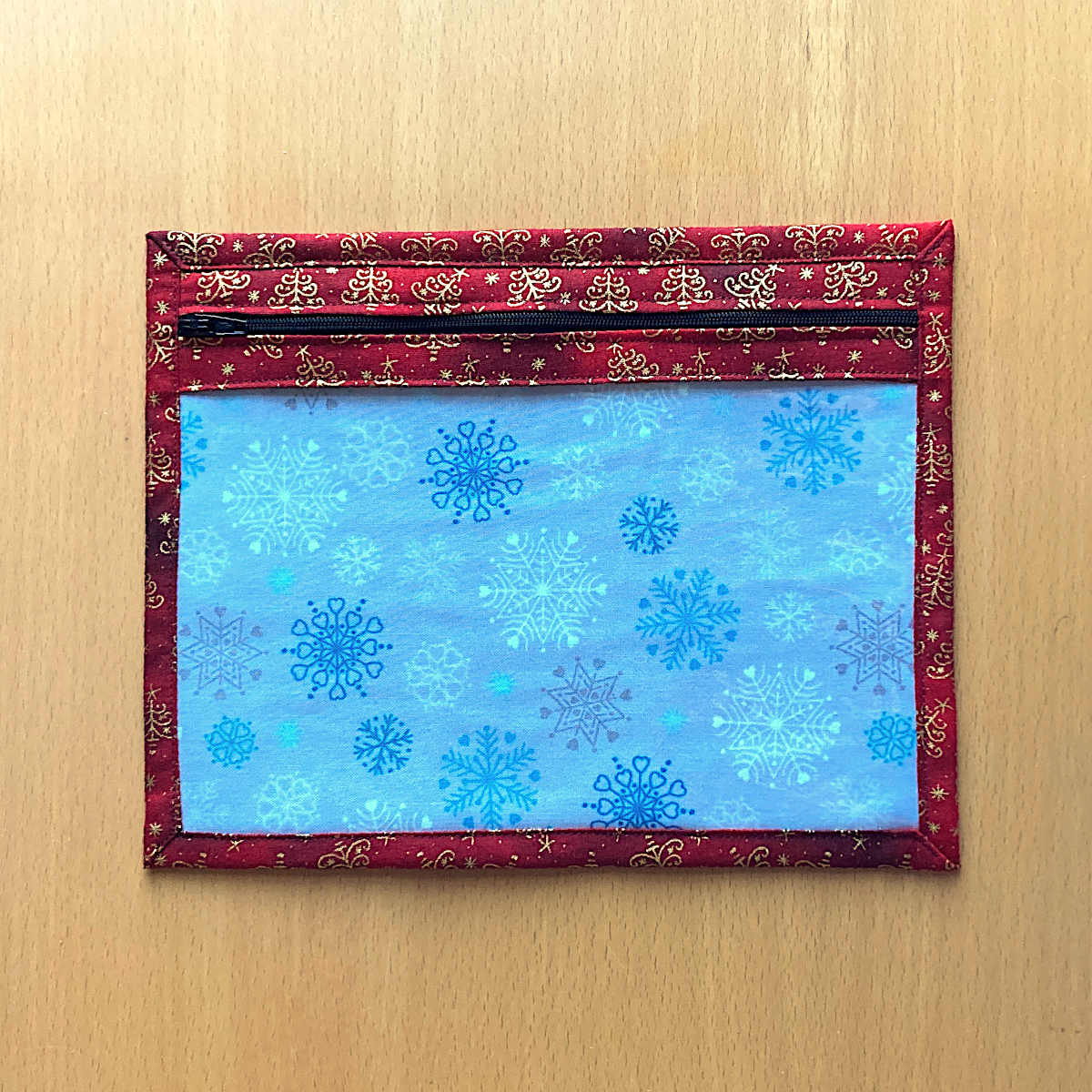 Small Christmas Project Bag - Red fabric with golden xmas trees, snowflake lining fabric vinyl front with zip